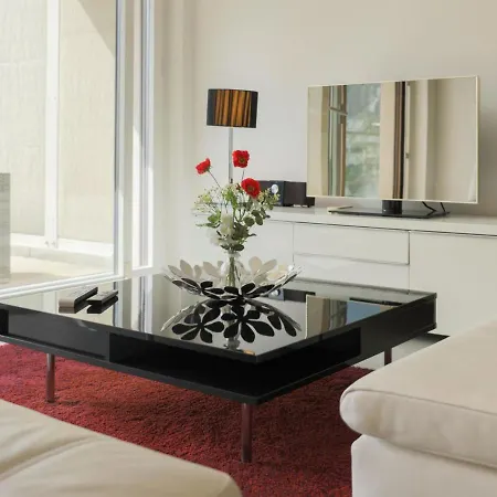 Daire Le National Montreux-1 By Interhome *